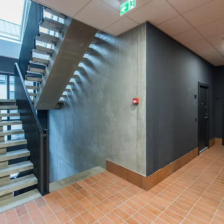 Butas Modern I Penthouse W - Ac I Cohost *