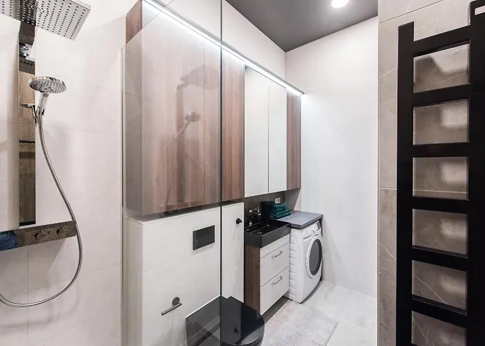 Modern I Penthouse W - Ac I Cohost